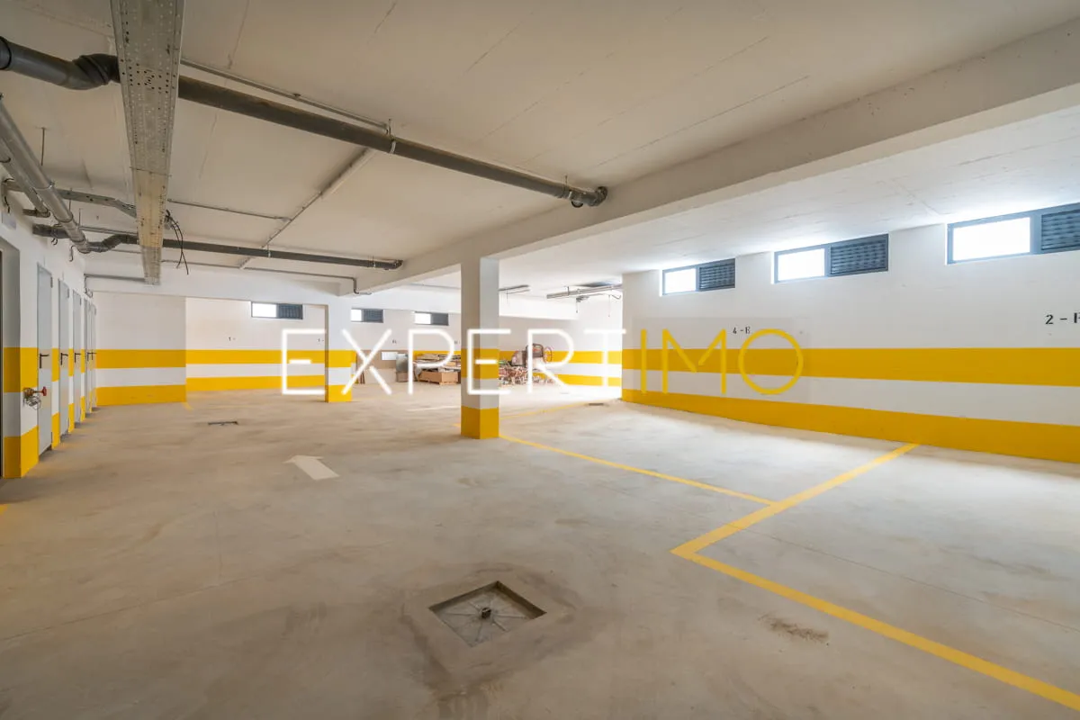 Garagem - Apartamento T3 NOVO com garagem, arrecadação e piscina (24)