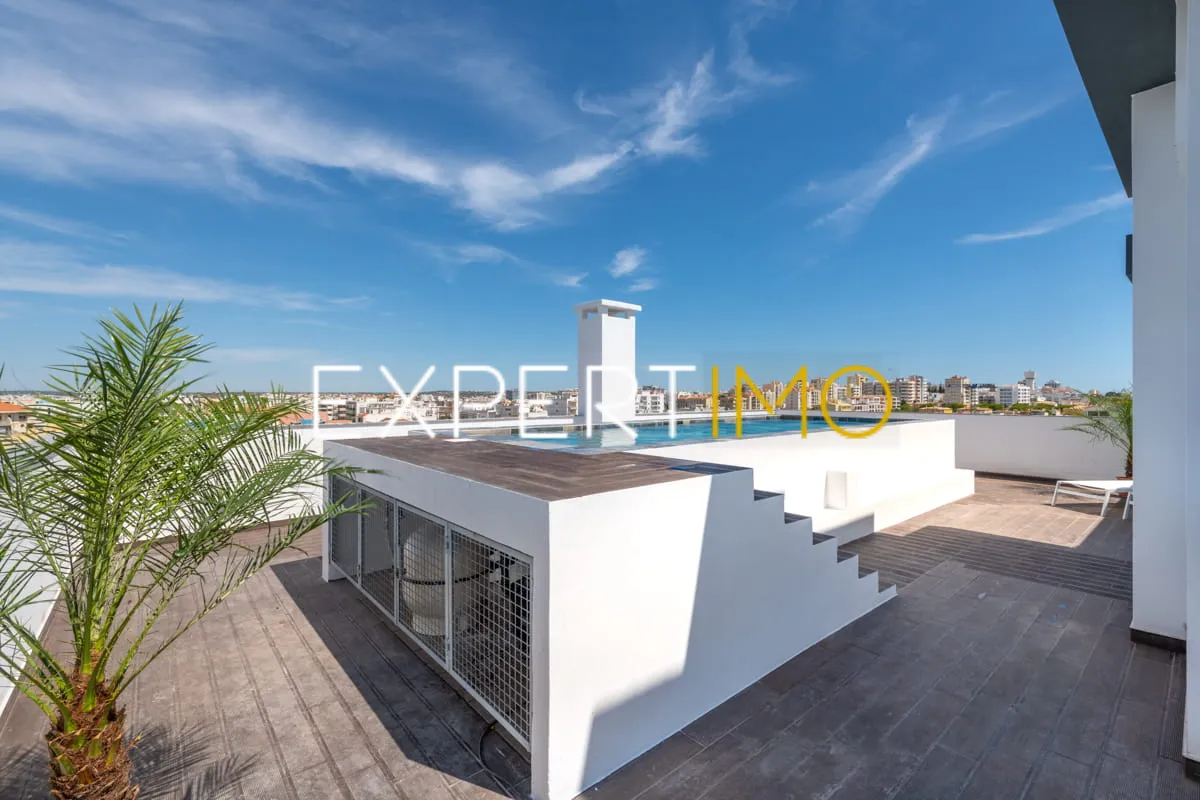 Piscina - Apartamento T3 NOVO com garagem, arrecadação e piscina (36)