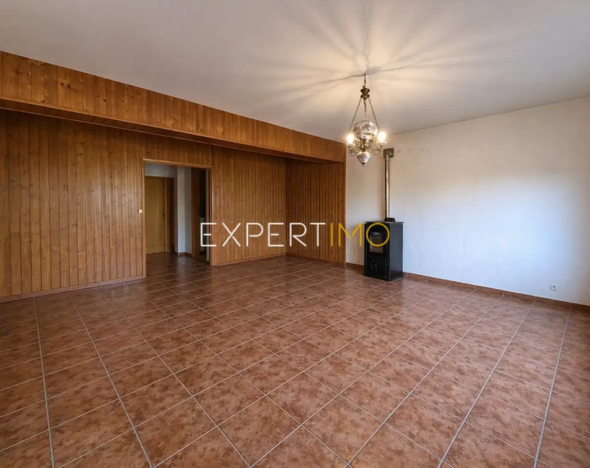 Sala de jantar - APARTAMENTO T2 | Rés do Chão | Vila Meã (4)