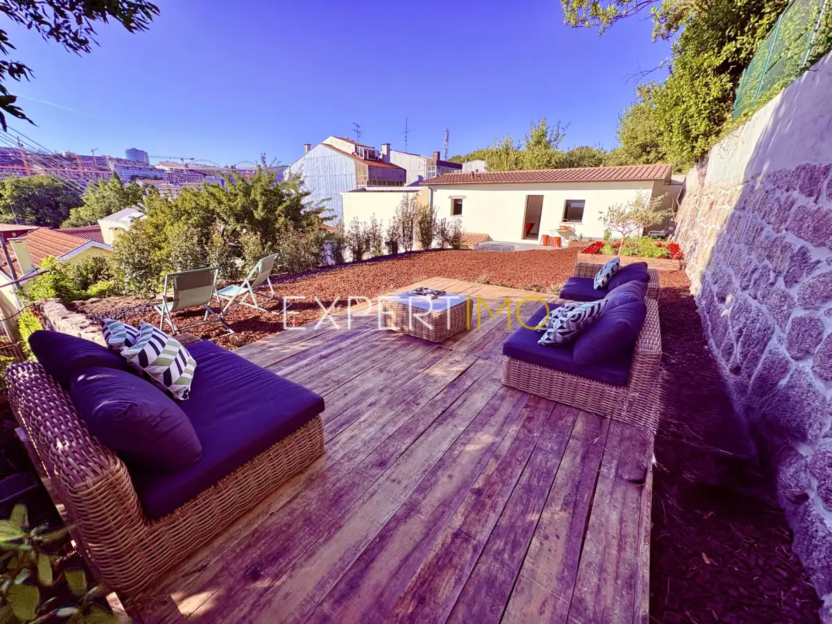  - Moradia Duplex com espaço exterior privativo (1)