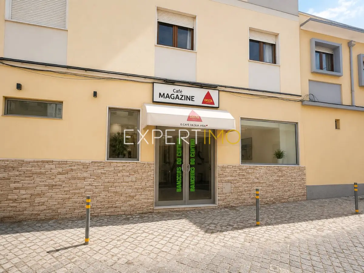  - Espaço comercial no centro de Vendas Novas (1)