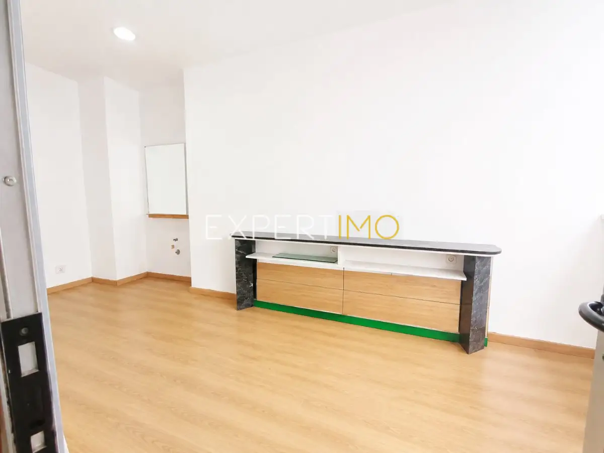  - Espaço comercial no centro de Vendas Novas (9)