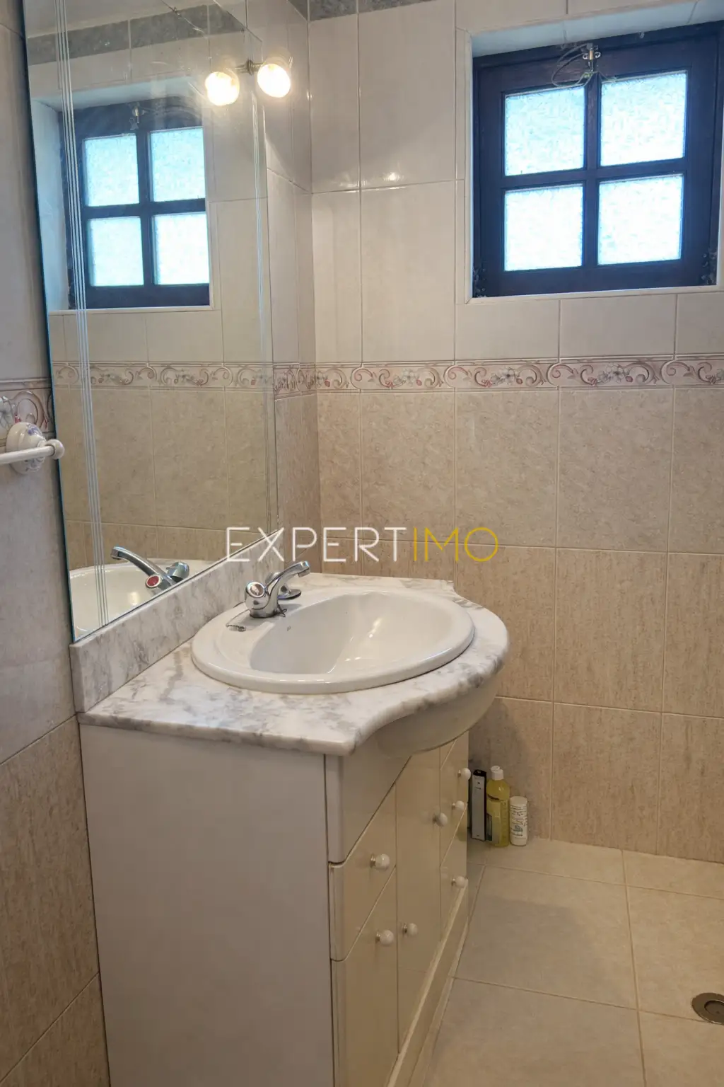 Casa de Banho - Quinta com Casa Térrea T3, T1 e Terreno em Santa Catarina, Tavira (26)