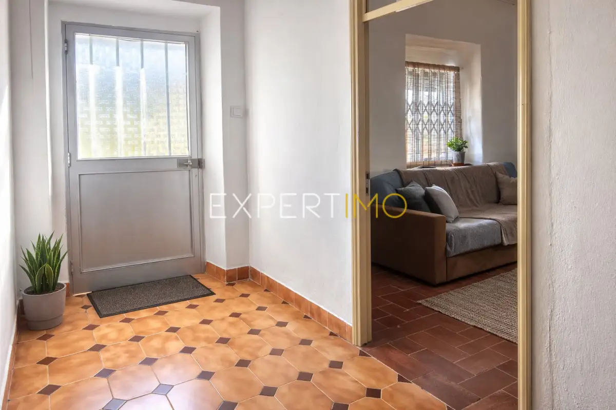 Hall de Entrada - Quinta com Casa Térrea T3, T1 e Terreno em Santa Catarina, Tavira (4)