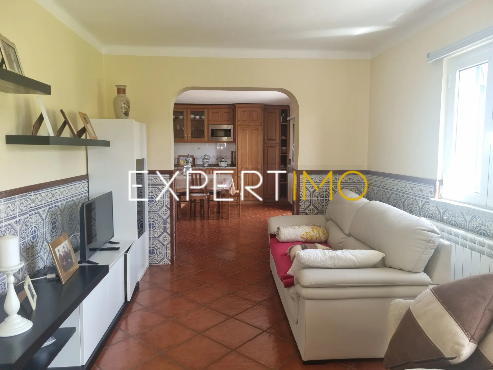 Sala de estar - Excelente moradia em Gouveia (13)