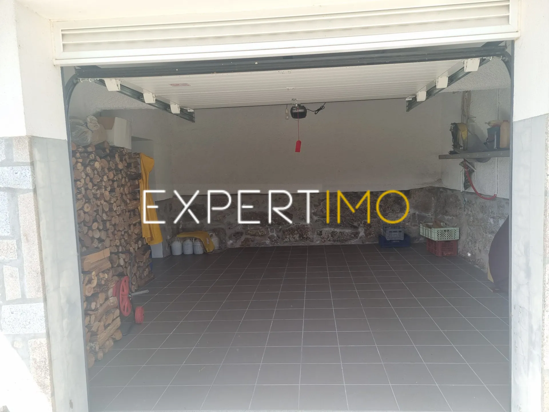 Garagem - Excelente moradia em Gouveia (22)