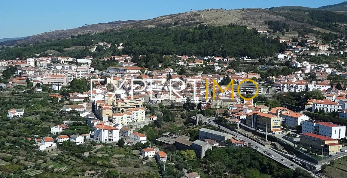 Ambiente - Excelente moradia em Gouveia (25)