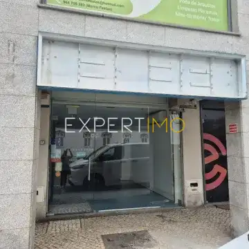 Commercial shop for rent - Santa Comba Dão - 1